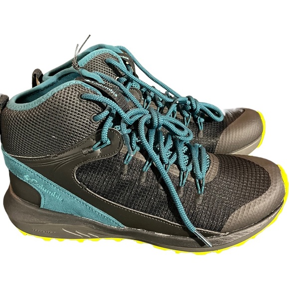 Columbia Women's Trailstorm™ Mid Waterproof Shoe - Picture 4 of 8